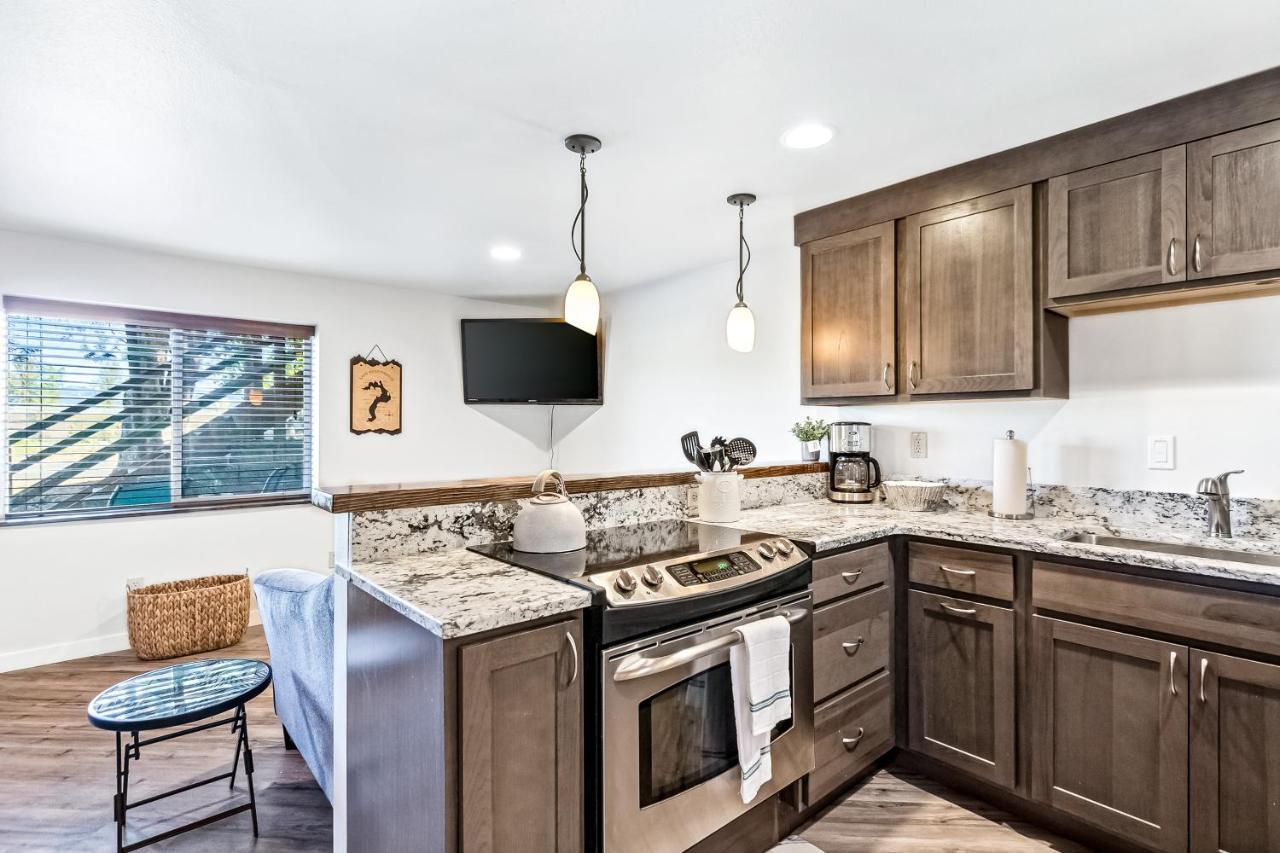 Ferienwohnung Driftwood Waterfront Gem Sandpoint Exterior foto